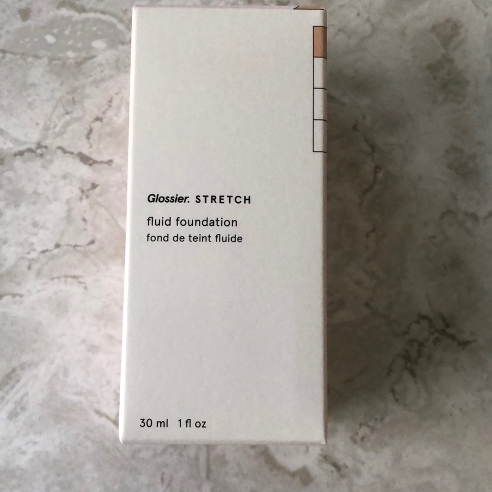 Glossier Stretch Foundation Light 4 New